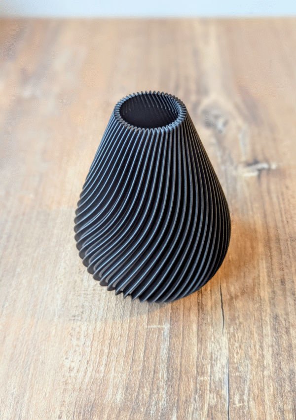 PXL_20250123_160345567.PORTRAIT~2 Spiral Bulb Vase | Flower decoration